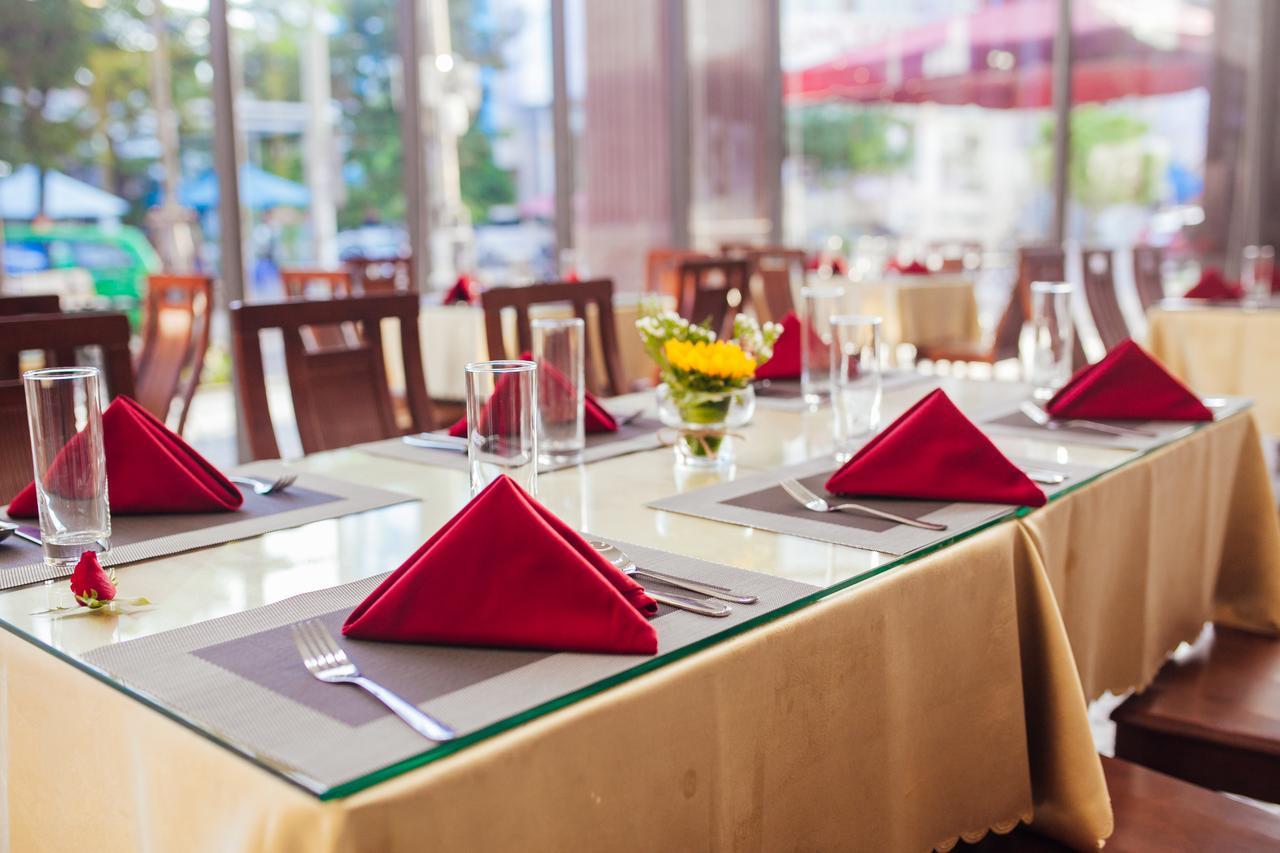 Ngoc Lan Hotel Da Nang Exterior photo